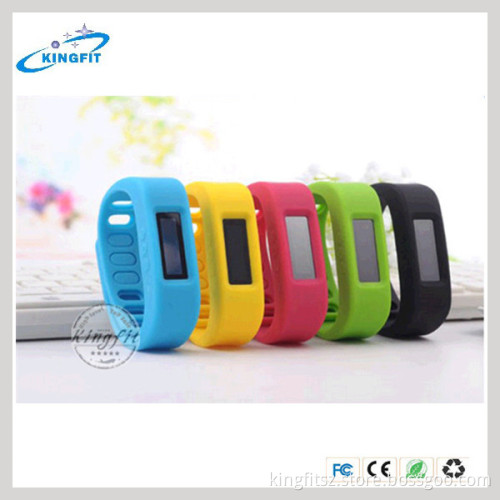 2014 New Silicone Bluetooth Smart Wristband Pedometer Made in China